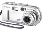 Sony Cyber-shot DSC-P7