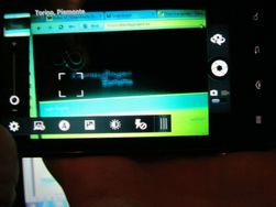 Kameraappen som vi kjenner fra Motorola Razr med Android 2.3 har blitt med til den lekkede programvaren.