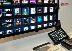 Motorolas nettbrett og mobiltelefoner kan kobles til TV-boksene fra samme selskap. På den måten kan innhold flyttes mellom enhetene.