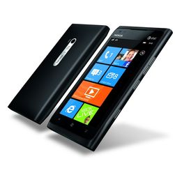 I USA er AT&T positive til Lumia 900 – til tross for at toppmodellen i praksis må selges som