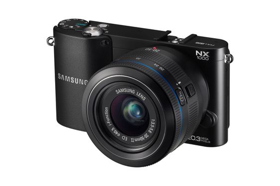 Samsung NX1000.
