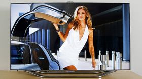 Samsung 8005 har en lekker design.