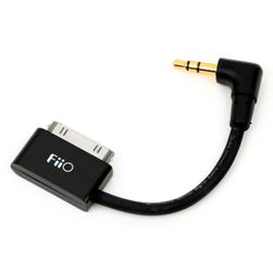 Overgangen til linjeutgang på iPhone er ekstrautstyr, men gir bedre resultat enn om du kobler til 3,5mm-kontakten på toppen av telefonen.