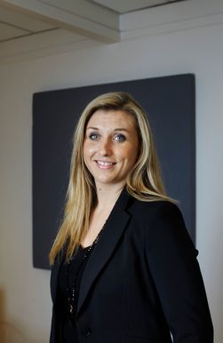 Hanne Zimmermann i Xtra tror LinkedIn med sitt fokus på profesjonell nettverksbygging passer best for menn.
