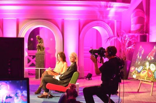 Nikon D800 streamer live under et program på svenske TV4..