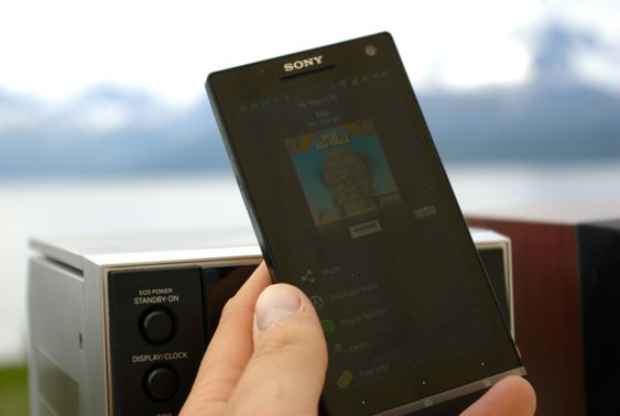 Shazam lar deg spille musikken i Spotify.