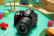 Les Nikon D3200