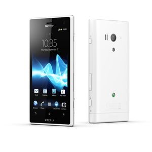 Sony Xperia Acro S skal tåle vann og støv.
