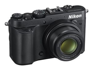 Nikon Coolpix P7700