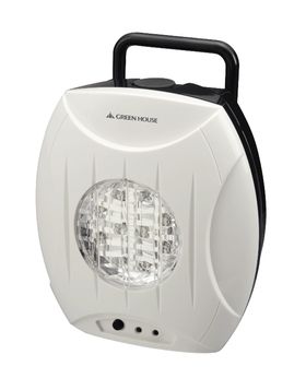 En LED-lampe drevet av saltvann.