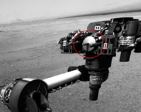 MULIG SMITTEBÆRER: Dette er stridens hode. Det er deler til denne drillen NASA utsatte for jordiske mikrober før kjøretøyet ble sendt til Mars.