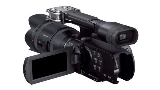 Slik ser Sony NEX-VG900E ut bakfra.