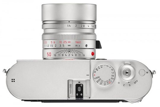 Sånn føles det å se ned på en Leica M