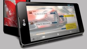 En større variant av LG Optimus G (bildet) vil bli vist på CES, ifølge ryktene. .