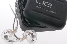 Logitech UE4 Pro låter aller best, men er også de dyreste ørepluggene i testen. Prislappen er på omkring 3500 kroner.