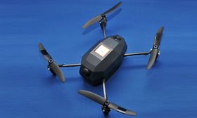 SPIONDRONE: SQ-4 Recon er en britisk spiondrone kan brukes av militære til å rekognosere fiendtlig område. Den er 40 centimeter i diameter, kan fly 400 meter over bakken og har en operasjonsradius på 2,4 kilometer.