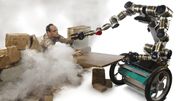 Les MacGyver-robot skal lære å bruke objekter den finner