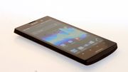 Les Sony Xperia Ion LT28h