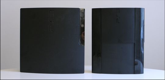 Den nye Playstation 3 Slim er 25 prosent mindre enn den forrige Slim-utgaven.
