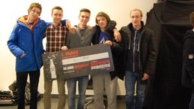 GamersLeague (Fra venstre: Preben «PREBZZ» Bertheussen, Fredrik «Viking Fred» Gusland, Lars Kristian «Larskey» Sormbråten, Simon «Slemp» Ellefsen, Fredrik «BegMe4Mercy» Lingås.) (Foto: Audun Rodem).
