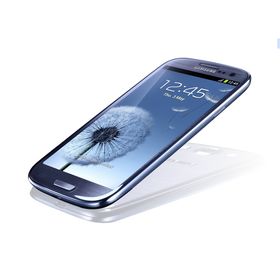 Galaxy S III vant Folkets favorittmobil i fjor. I år blir det kanskje jevnere enn noen gang?