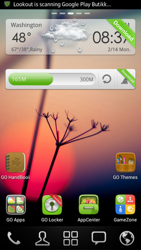 Slik ser skrivebordet i launcheren GO Launcher ut.
