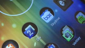 Skjermen på Nexus 4 har god fargegjengivelse og er sylskarp. Den skal bruke 70 prosent mindre strøm enn en tilsvarende AMOLED-skjerm.