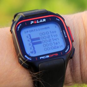 Pulsklokker som Polar RC3 GPS (bildet) lar deg eksportere treningsdata til .GPX-format, og så importere det inn i treningsapper som for eksempel Runkeeper, Strava eller Endomondo.