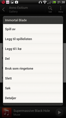 Ringetonen kan byttes til en av låtene du har på telefonen din.