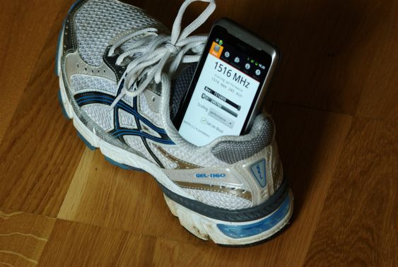 Selv en god, gammel HTC Desire Z kan kjøre på over 1500 MHz. (Foto: Einar Eriksen).