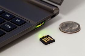 YubiKey er et USB-kort Google eksperimenterer med for å gjøre kontoene dine tryggere.