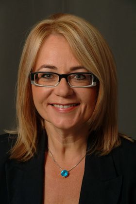 Monica Renstig driver Women's Business Research Institute og Women's Business School AB.