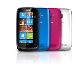 Nokia Lumia 610.