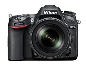 Nikon D7100.