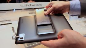 Asus PadFone Infinity.