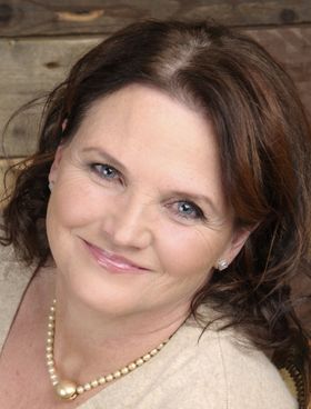 Anita Kjensli Rydgren er rektor og daglig leder for eCademy.