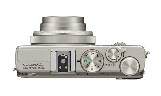 Toppen av Nikon Coolpix A.