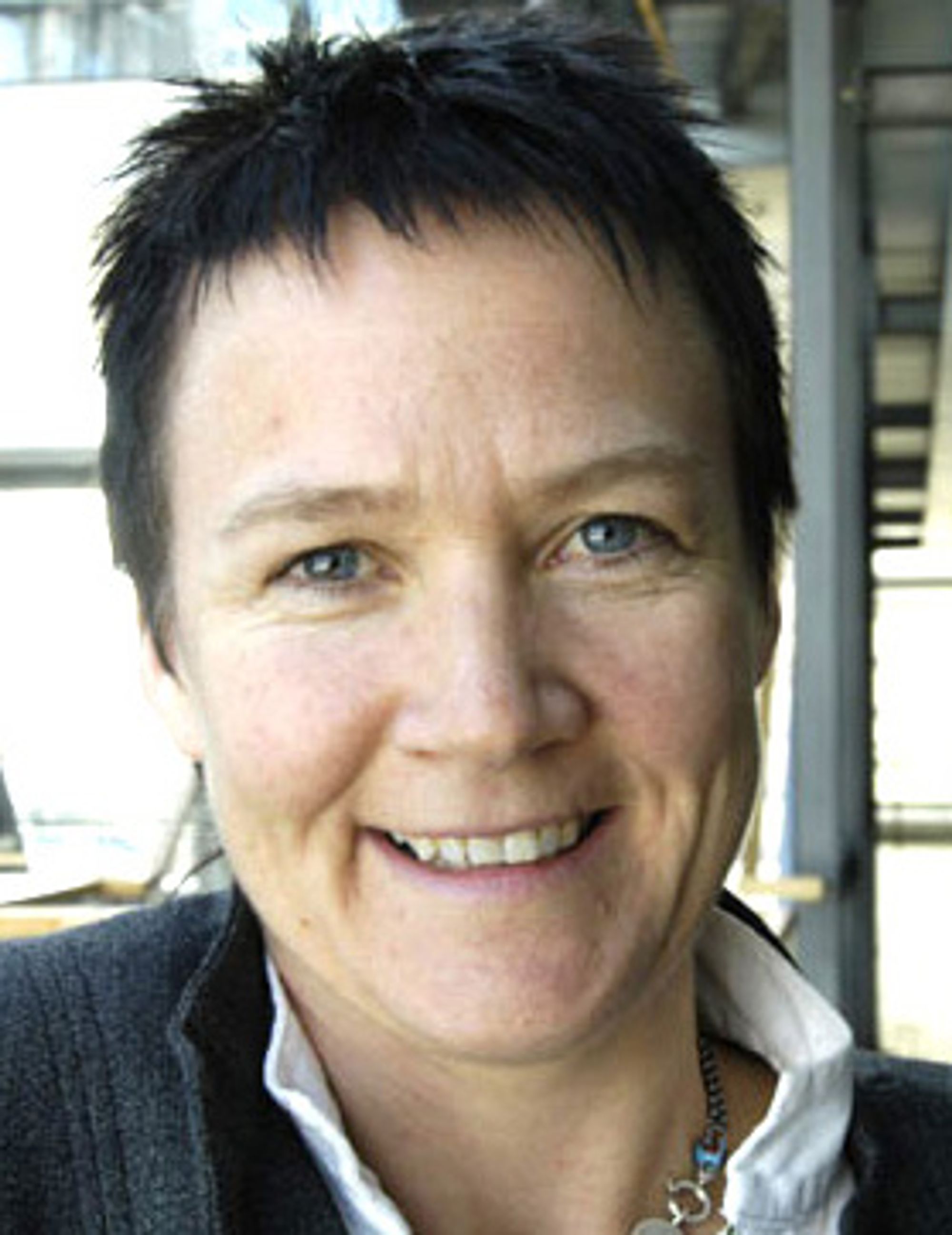Avisene og Telenor er dypt uenige