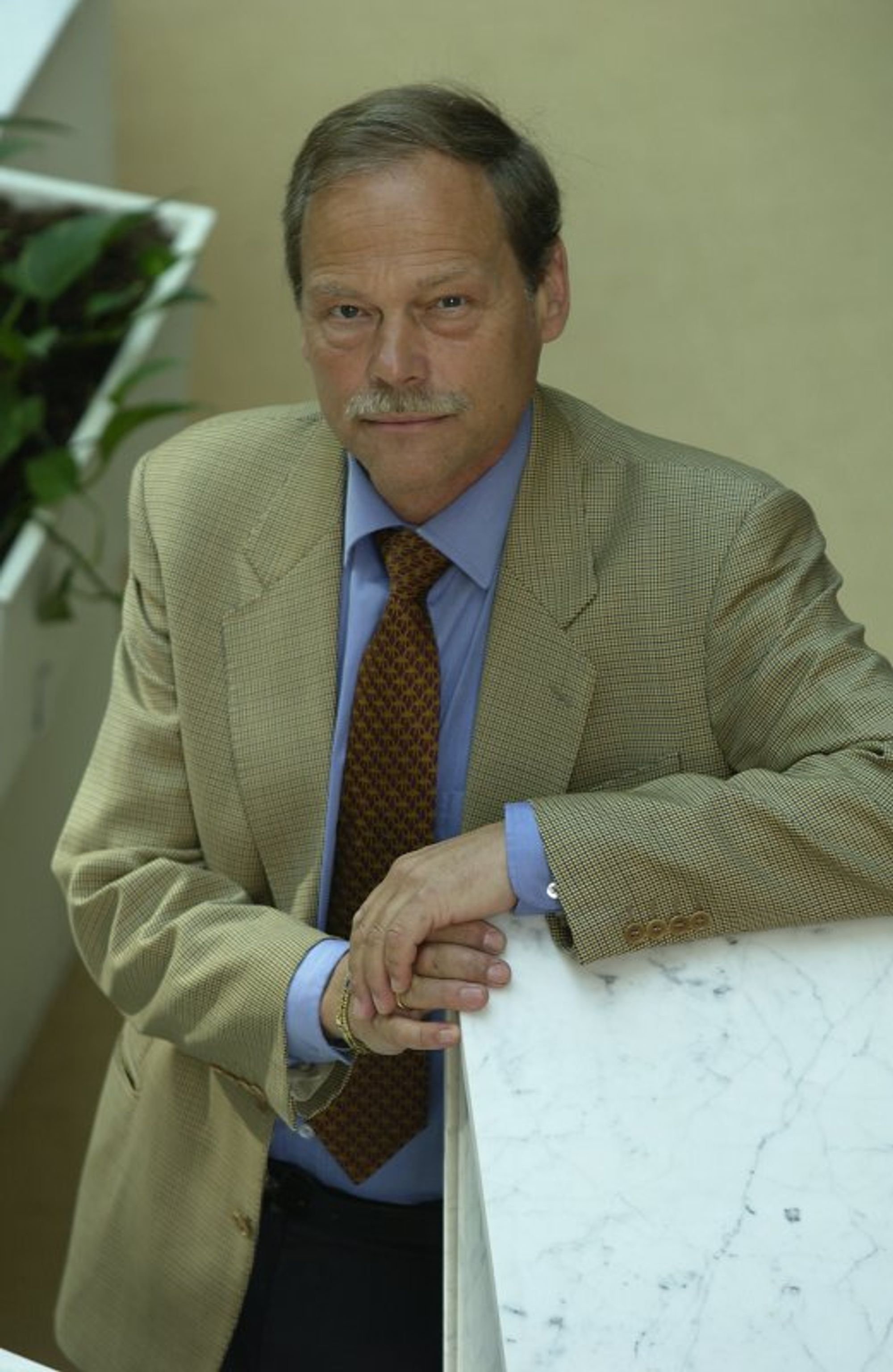 Venter konsolideringer