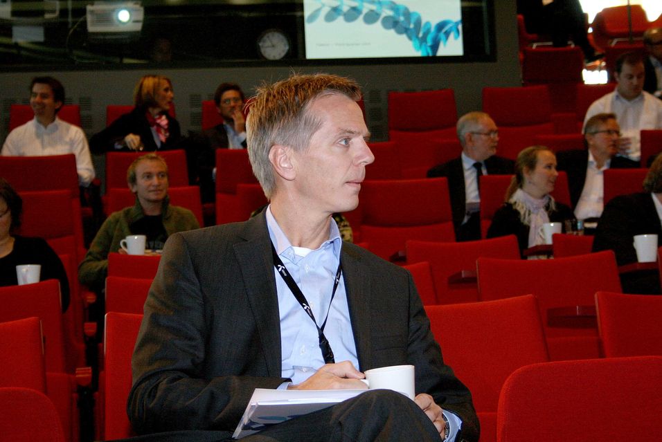 Telenor Norge-sjef Ragnar Kårhus endrer organisasjonen.