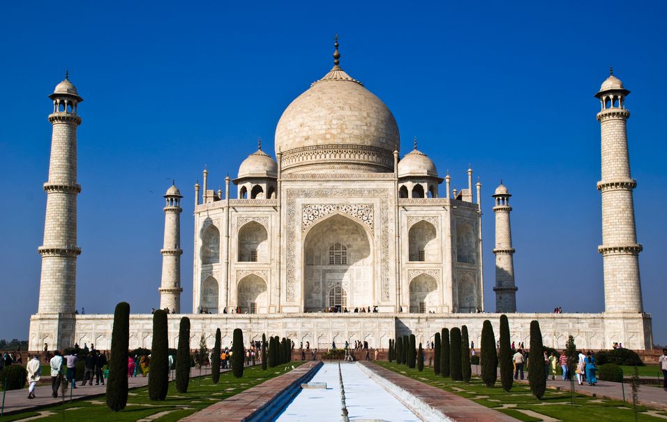 India, her representert ved praktbygget Taj Mahal, er et av mange vekstmarkeder i Østen det ifølge artikkelforfatteren kan høstes viktig lærdom fra.