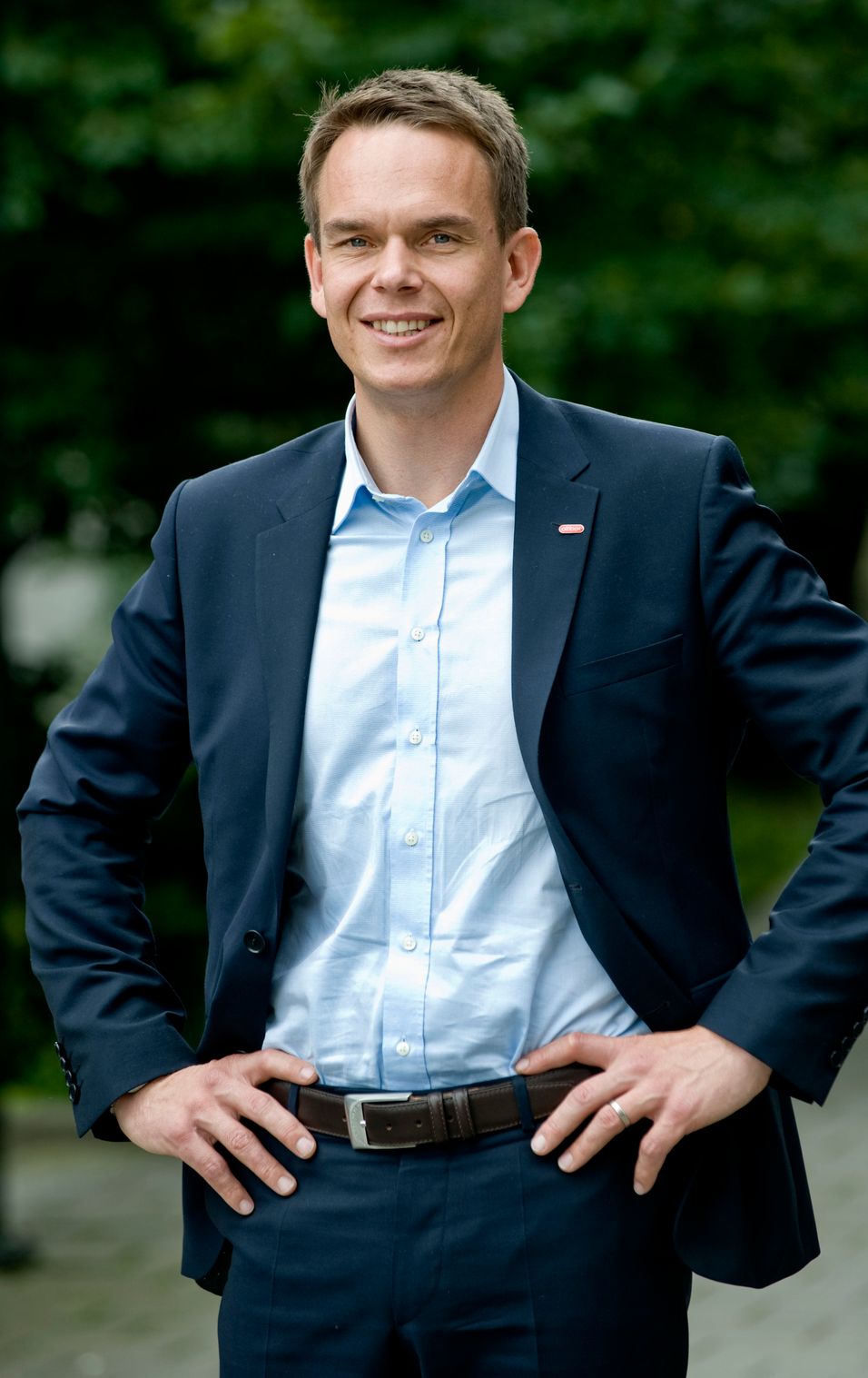 Salgs- og markedsdirektør Per André Rykhus i Altibox sier selskapet opplever kontinuerlig vekst, og har ingen planer om å redusere aktiviteten.