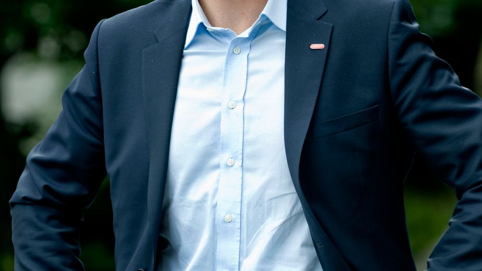 <p>Salgs- og markedsdirekt&oslash;r Per Andr&eacute; Rykhus i Altibox sier selskapet opplever kontinuerlig vekst, og har ingen planer om &aring; redusere aktiviteten.</p>