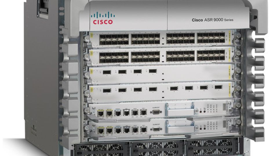 <p><strong>Dummere rutere og svitsjer? </strong>VMWare &oslash;nsker &aring; flytte intelligensen inn i nettene,&nbsp; noe som kan gi \\\