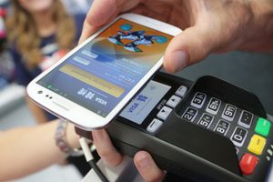 Nå begynner mobilbank å nærme seg en realitet.