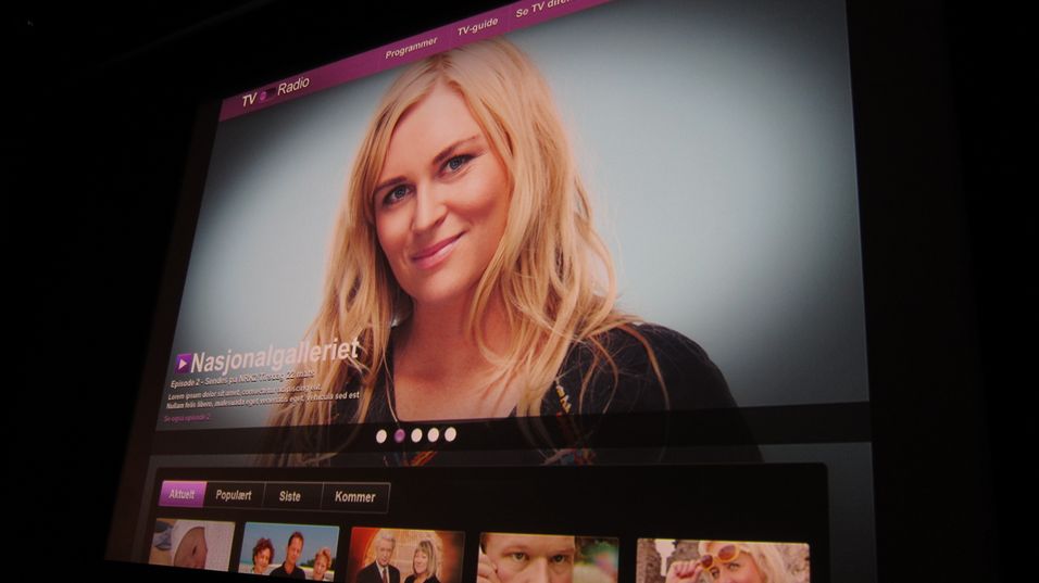 Brukerne blir møtt med aktuelle programmer fra NRK når de åpner tjenesten. Her ved Nasjonalgalleriets Helle Vaagland.