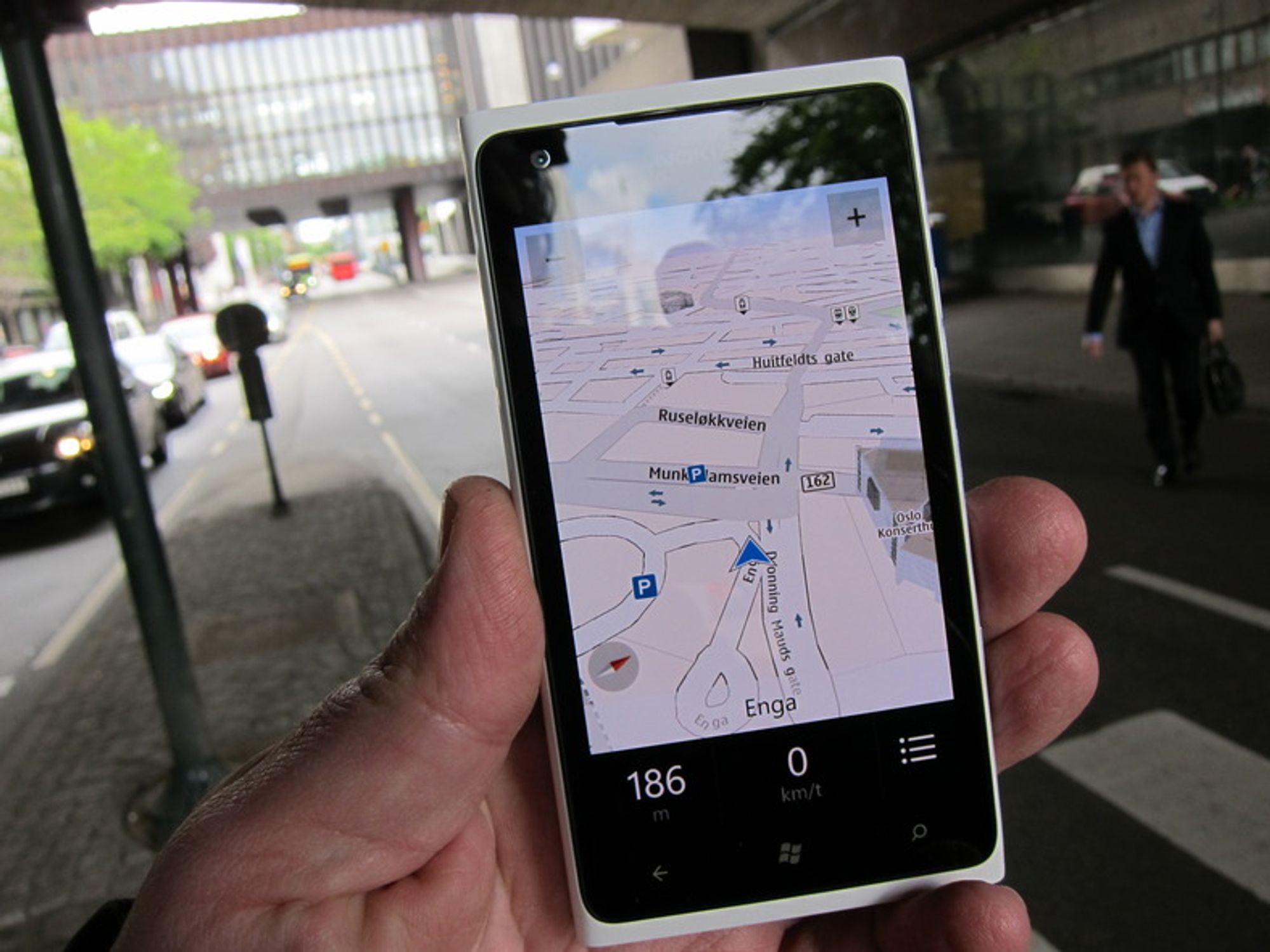 Markedet holder pusten for WP8