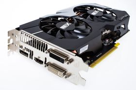 Sapphire Radeon HD 7990 Dual-X OC-version.