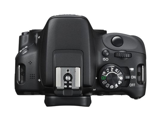 Canon EOS 100D byr ikke på mye å holde i.