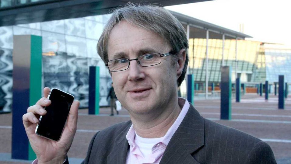 Dekningsdirektør Bjørn Amundsen i Telenor er glad for at det endelig er kommet en dato for auksjonen av 800-, 900- og 1800 MHz-frekvensene.